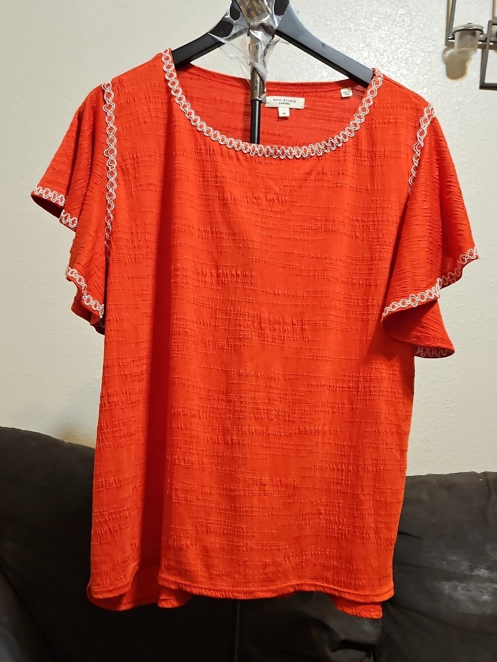 Max Studio Orange-Red Short Sleeve Textured Top with White Lace Trim